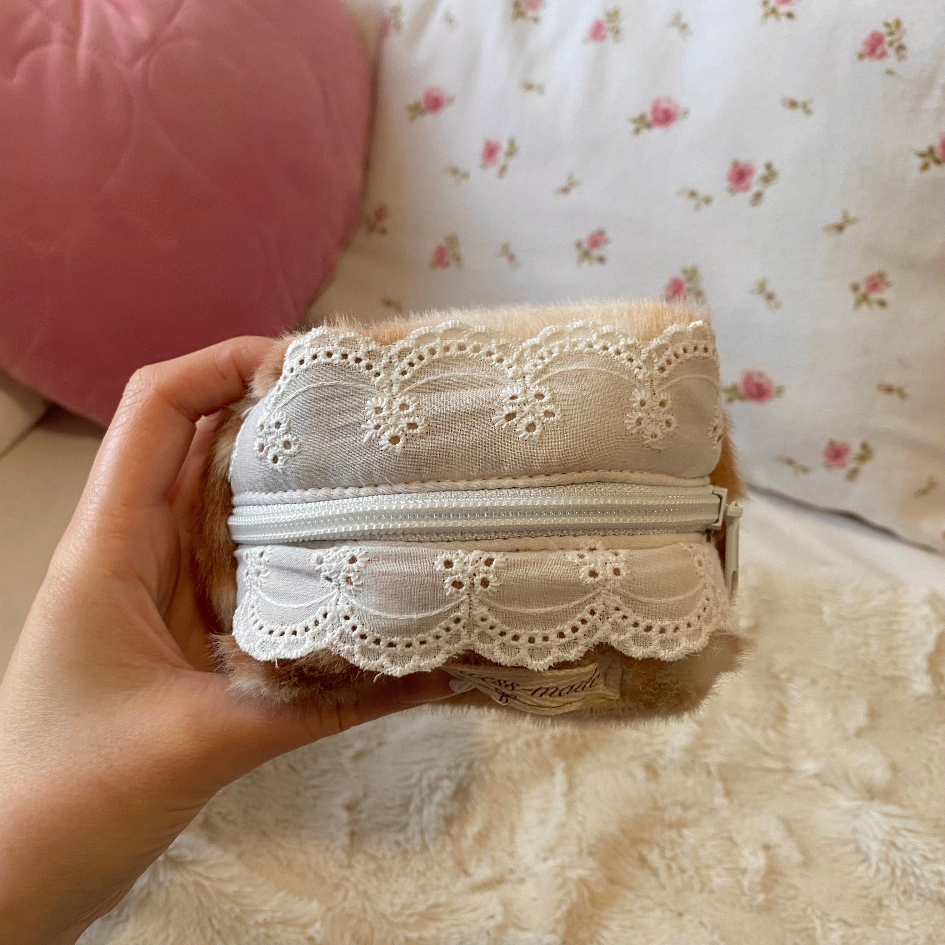 The Mini Pouch