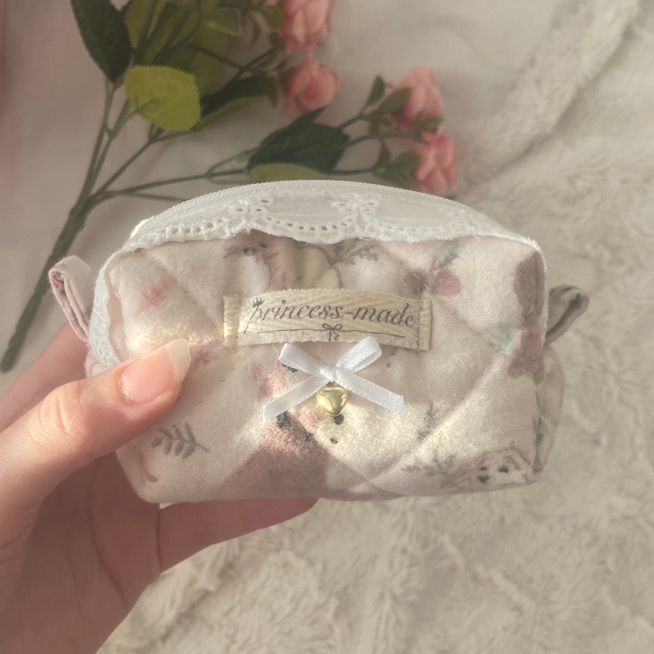 The Mini Pouch